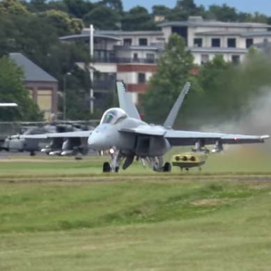 Boeing shows off F/A-18 at 2016 Farnborough Airshow