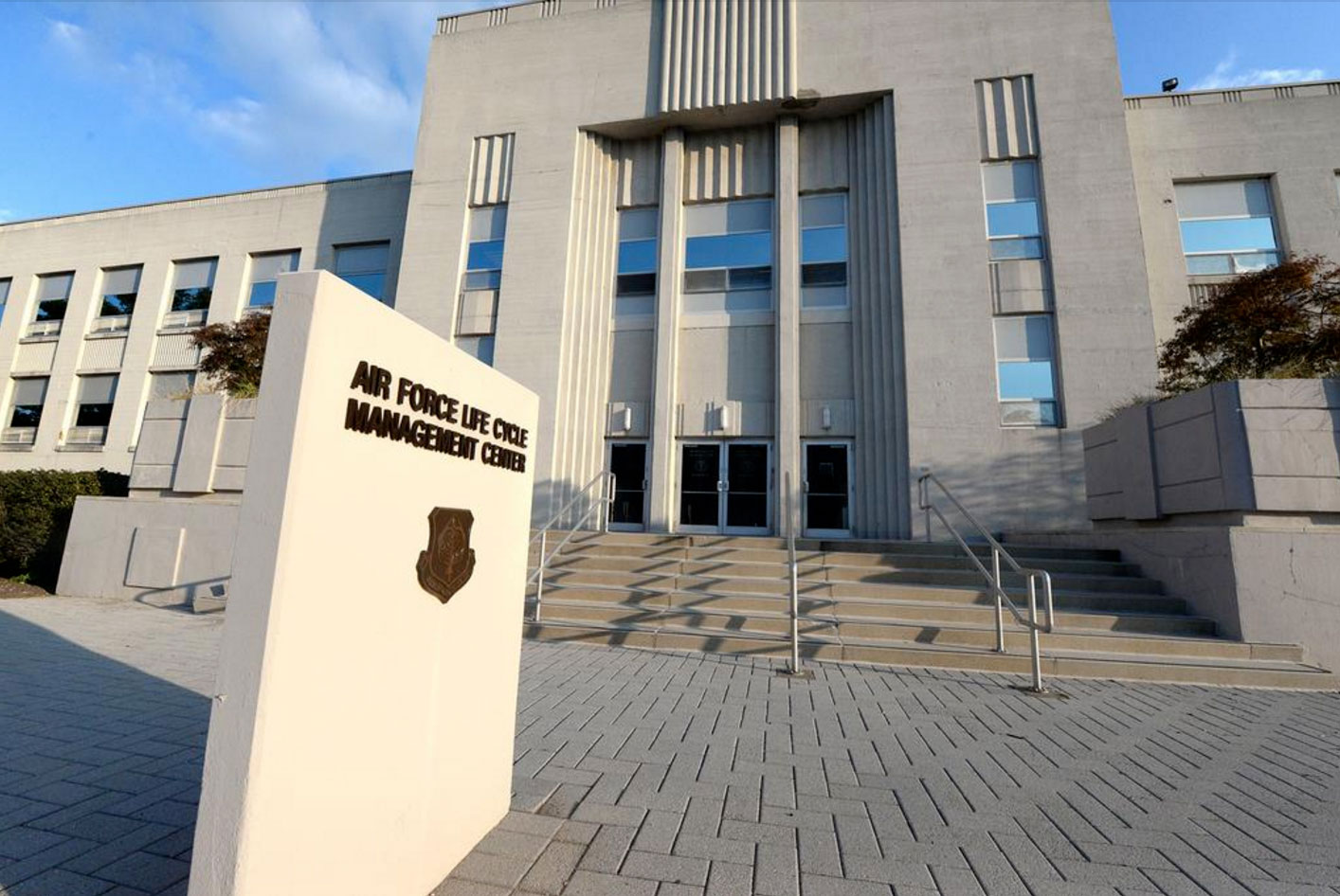 Wright-Patt groups boost spending with Dayton companies